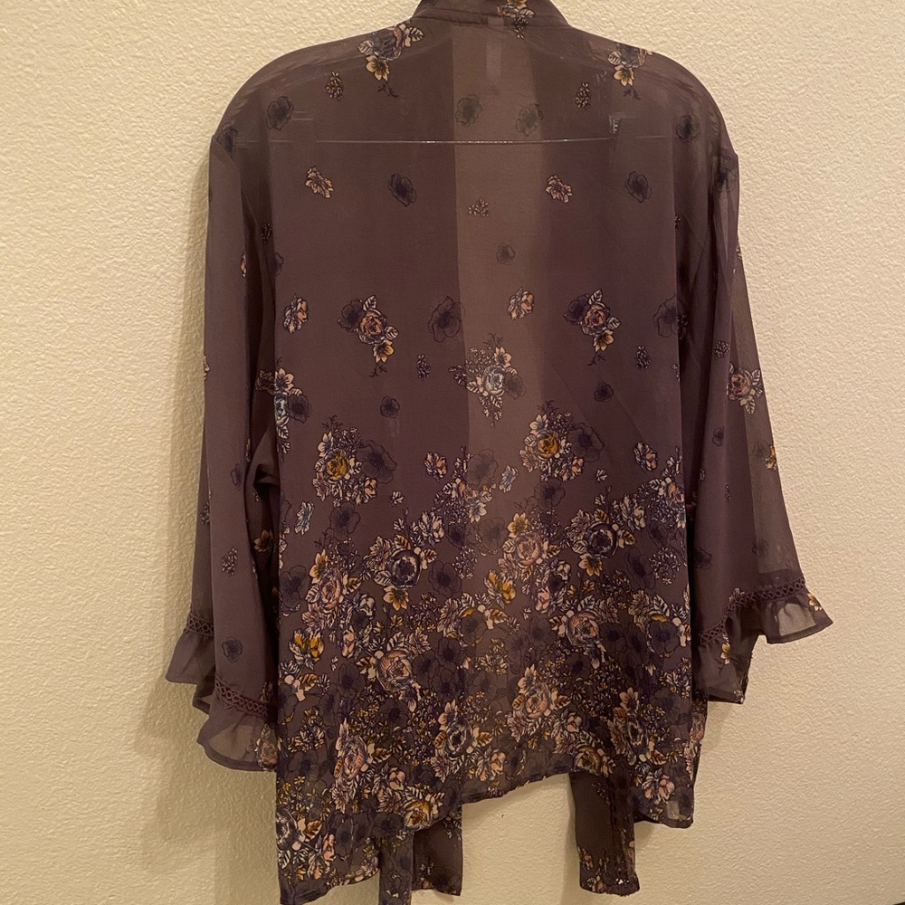 Shawl - Picture 3 of 3